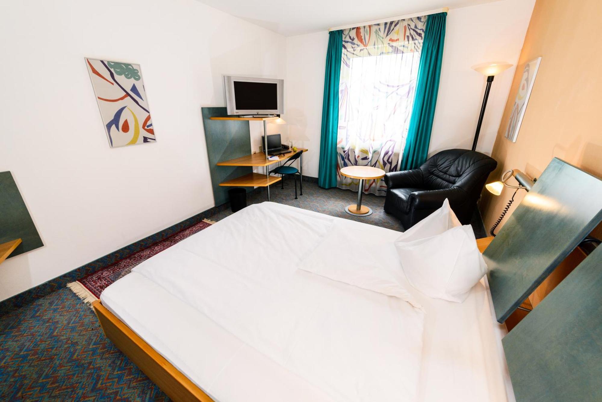 Hotel Residenz Schnelldorf Room photo