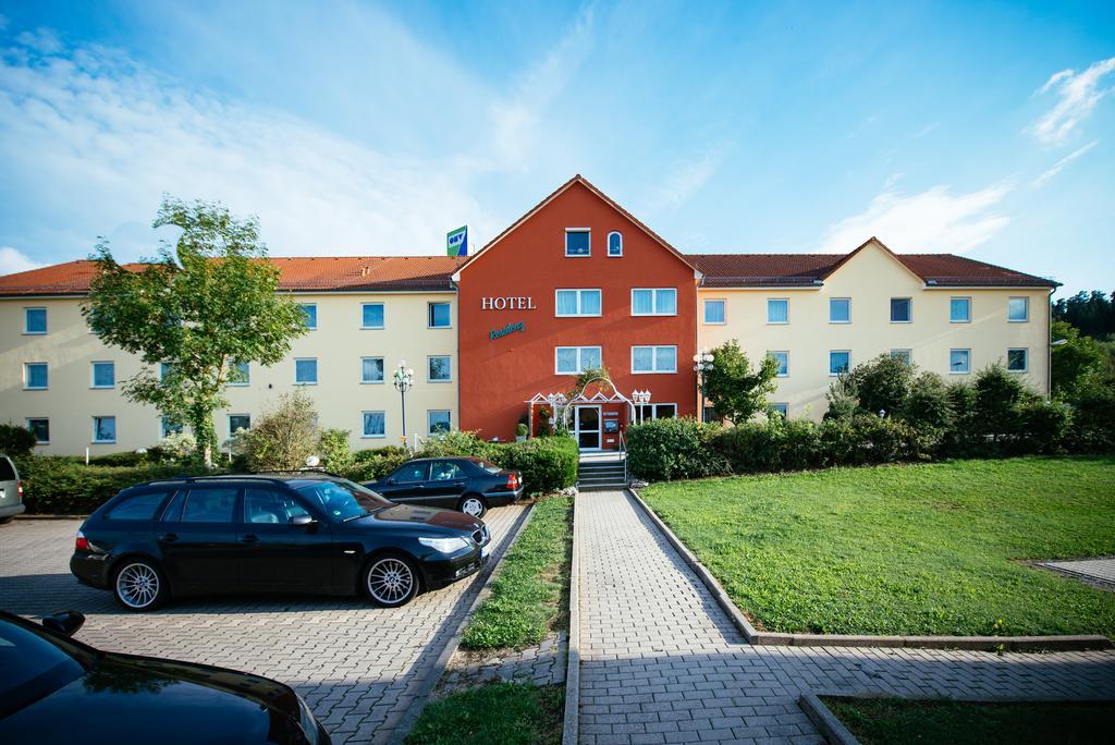 Hotel Residenz Schnelldorf Exterior photo